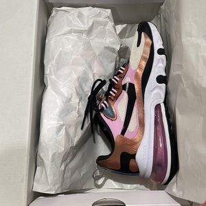 Air max 270 react sneakers